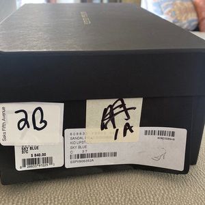 Size 37  BOTTEGA VENETA  sandal Fits more like a USA size 6 .